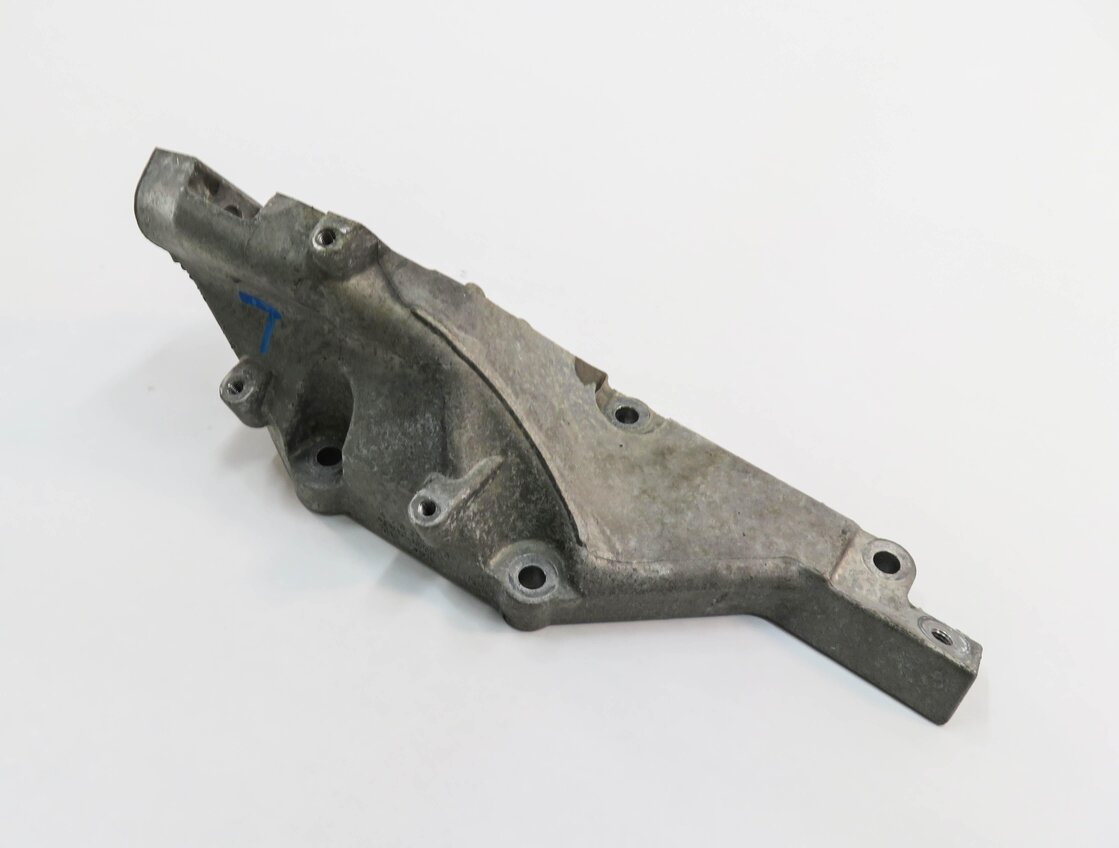 2014 MERCEDES GL550 (X166) 4.6L M278 ENGINE - LEFT MOTOR MOUNT BRACKET