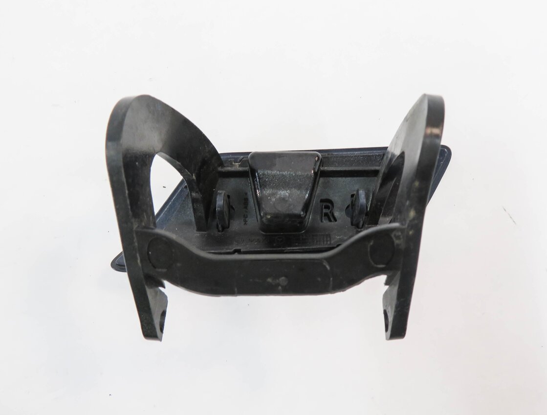 Thumbnail 5: 2014 MERCEDES GL550 (X166) RIGHT FRONT PASSENGER HEADLIGHT WASHER TRIM (BLUE)