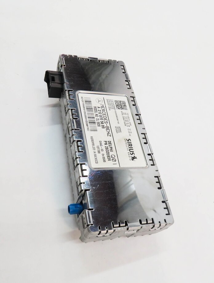 Thumbnail 4: 13-16 MERCEDES C300 C350 E300 E350 E550 GL350 GL450 - SIRIUS SATELLITE MODULE