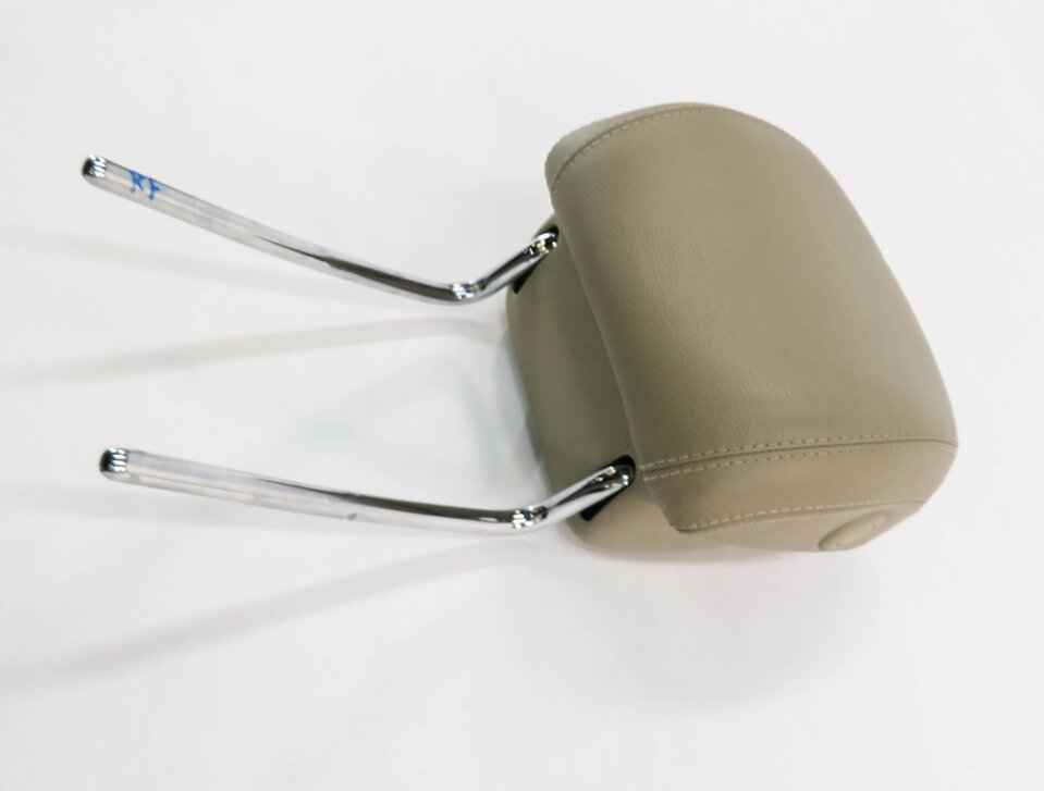Thumbnail 5: 2014 MERCEDES GL550 (X166) FRONT LEFT & RIGHT SEAT HEADREST SET (BEIGE LEATHER)