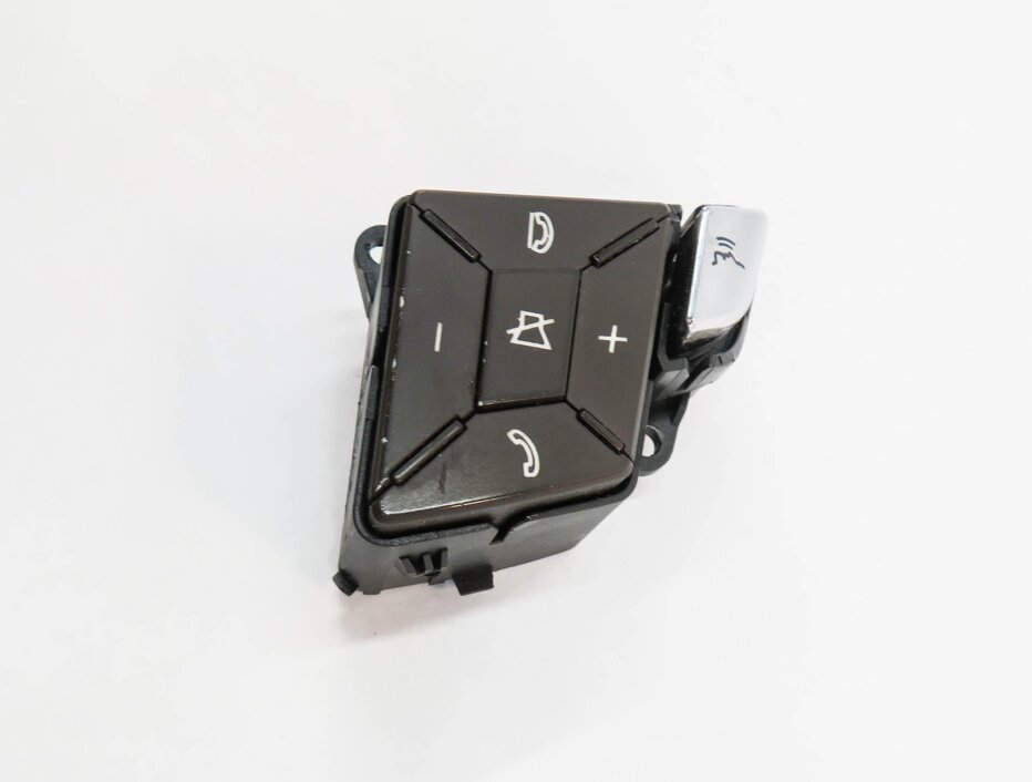Thumbnail 5: 2014 MERCEDES GL550 (X166) PHONE VOLUME RIGHT STEERING SWITCH BUTTON