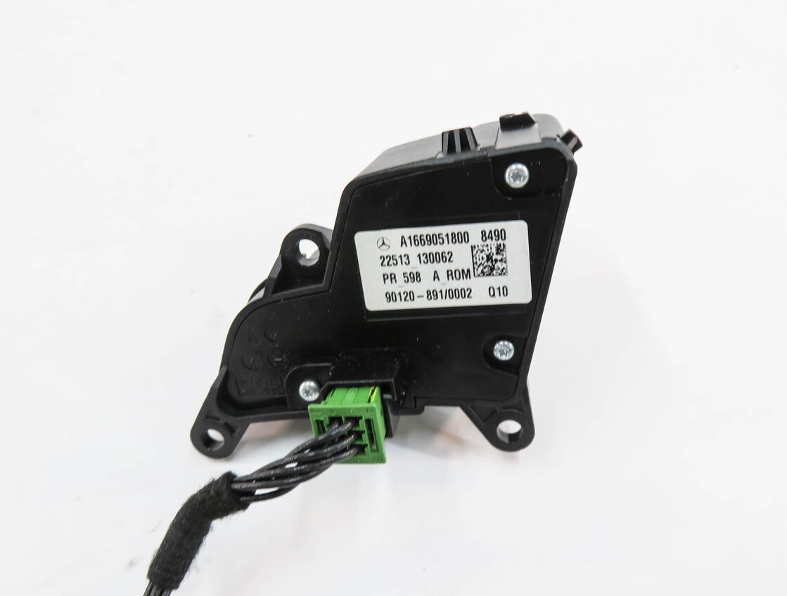 Thumbnail 7: 2014 MERCEDES GL550 (X166) MENU / OK RIGHT STEERING SWITCH BUTTON