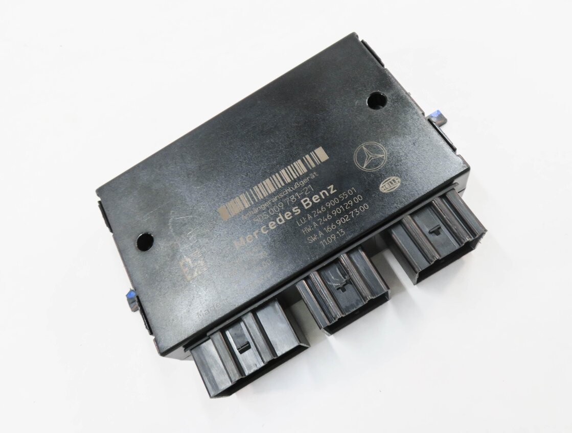 12-17 MERCEDES B250 G550 GL350 GL550 ML350 ML550 (W166 W246 X166) TOWING MODULE