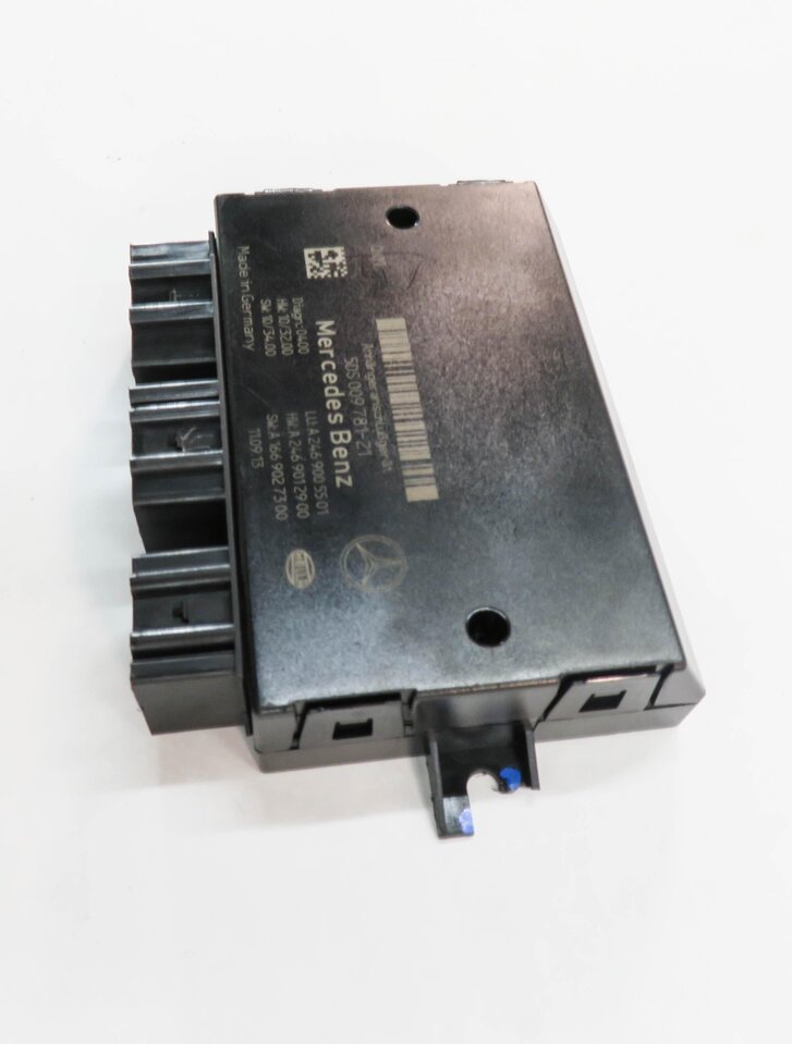 Thumbnail 3: 12-17 MERCEDES B250 G550 GL350 GL550 ML350 ML550 (W166 W246 X166) TOWING MODULE