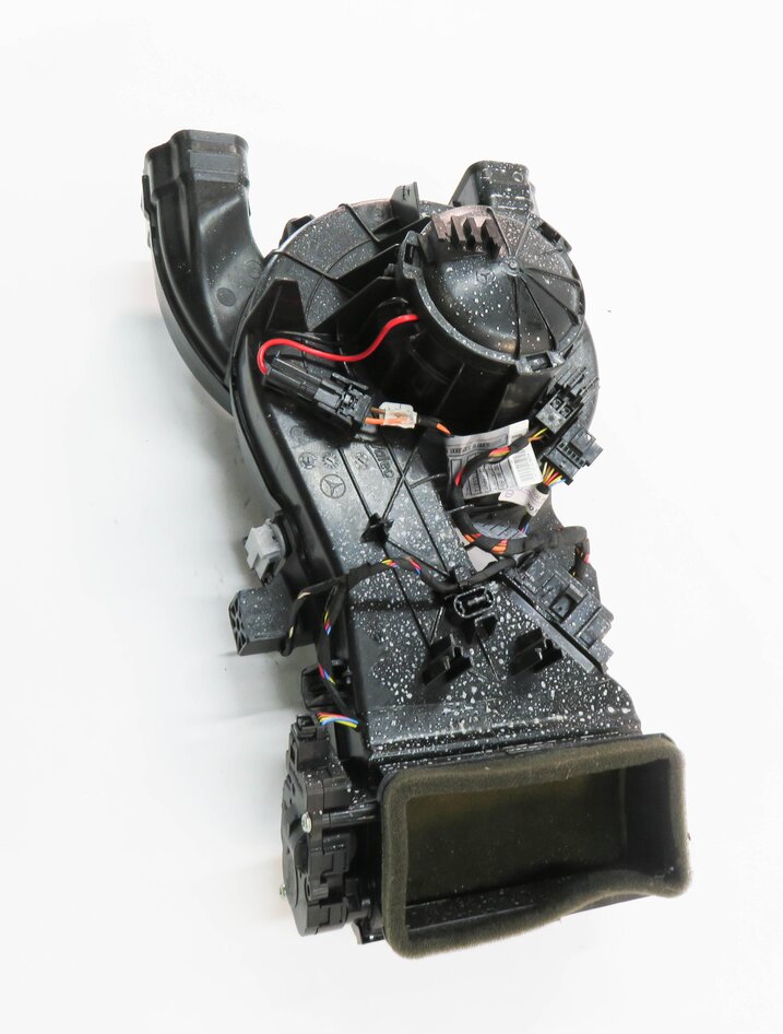 Thumbnail 3: 2014 MERCEDES GL550 (X166) REAR CENTER CONSOLE HEATER A/C BLOWER FAN MOTOR