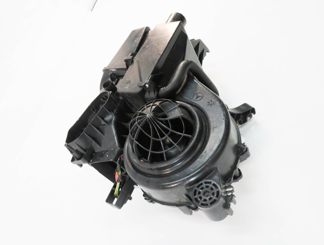 Thumbnail 3: 13-19 MERCEDES GL350 GL450 GL550 GLS350 GLS450 (W166 X166) REAR A/C BLOWER MOTOR