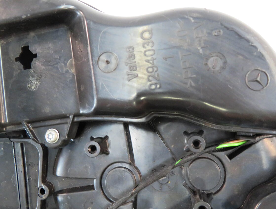 Thumbnail 9: 13-19 MERCEDES GL350 GL450 GL550 GLS350 GLS450 (W166 X166) REAR A/C BLOWER MOTOR