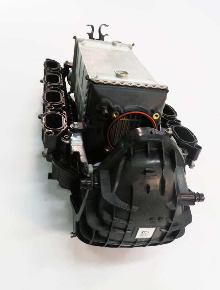 Thumbnail 2: 11-20 MERCEDES CL550 E550 GL450 GL550 GLS550 S550 SL550 - 4.6L INTAKE MANIFOLD