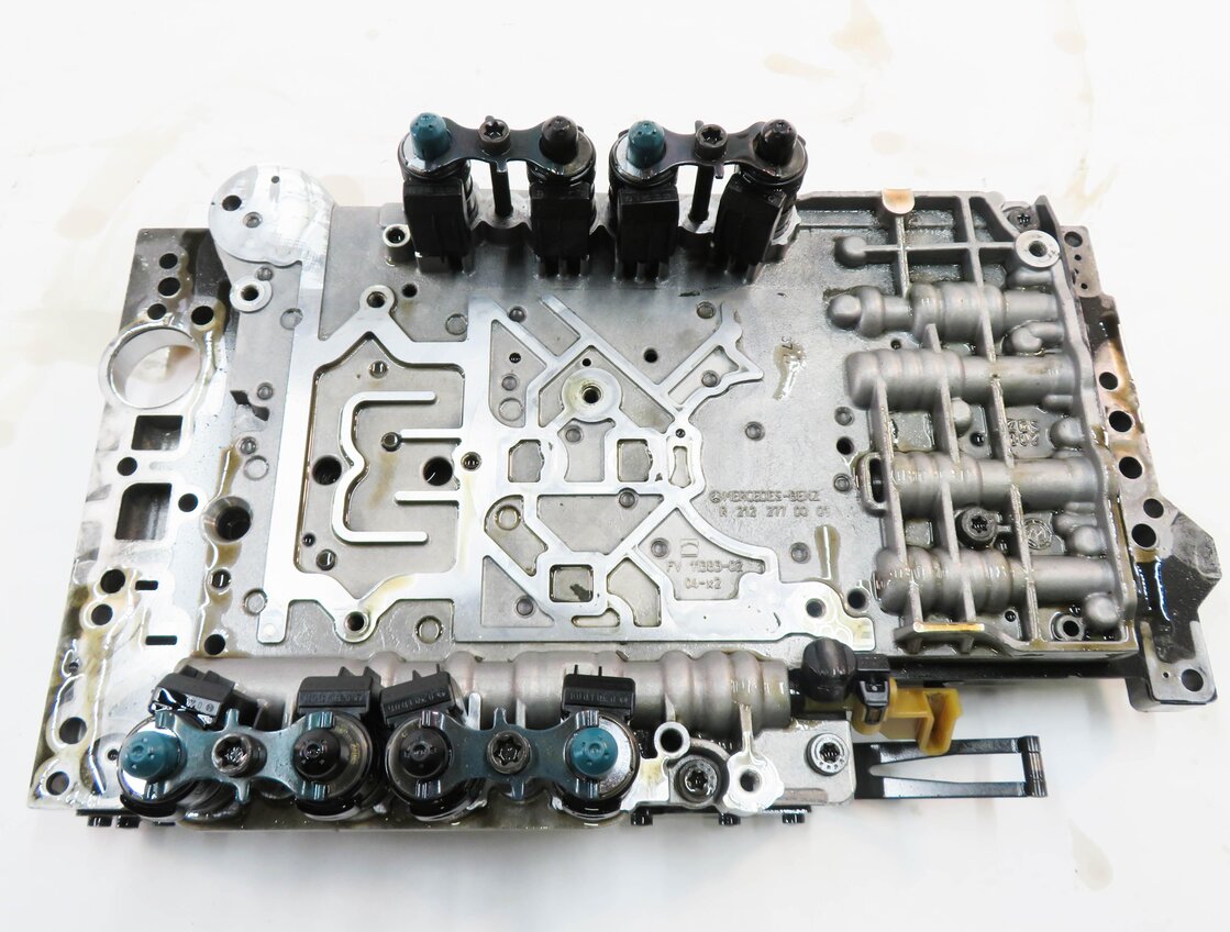 Thumbnail 6: 2014 MERCEDES GL450 GL550 (X166) 4.6L - 722.9 A/T TRANSMISSION VALVE BODY BLOCK