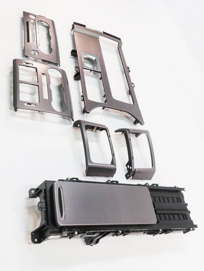 Thumbnail 2: 2014 RANGE ROVER SPORT (L494) DASH & CONSOLE TRIM PANEL SET-6 (TEXTURED GRAY)