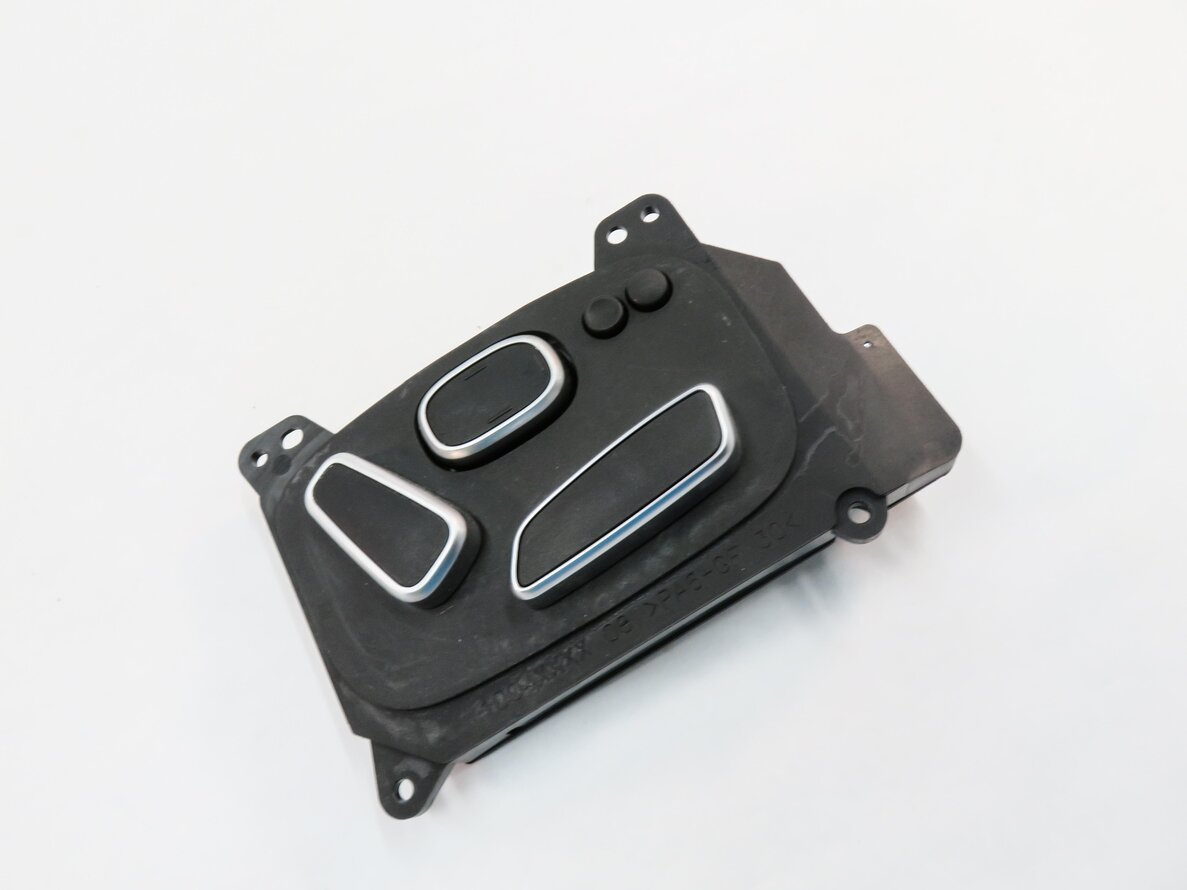 2014 RANGE ROVER SPORT (L494) RIGHT FRONT PASSENGER SEAT ADJUSTMENT SWITCH