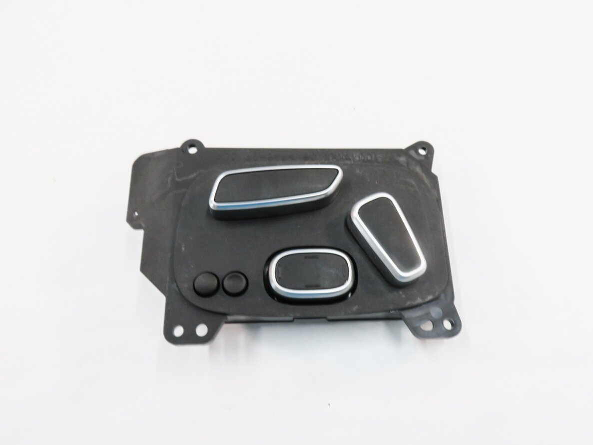 Thumbnail 5: 2014 RANGE ROVER SPORT (L494) RIGHT FRONT PASSENGER SEAT ADJUSTMENT SWITCH