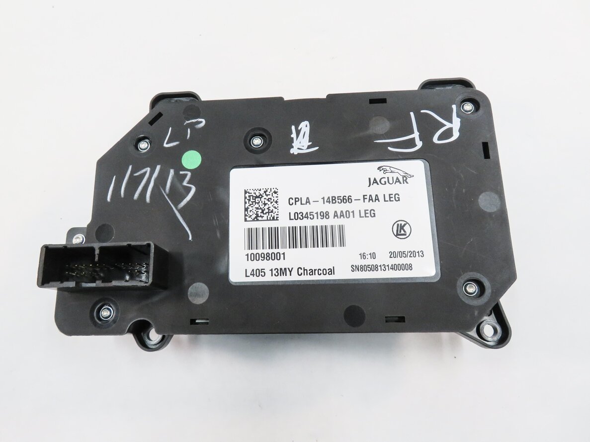 Thumbnail 6: 2014 RANGE ROVER SPORT (L494) RIGHT FRONT PASSENGER SEAT ADJUSTMENT SWITCH