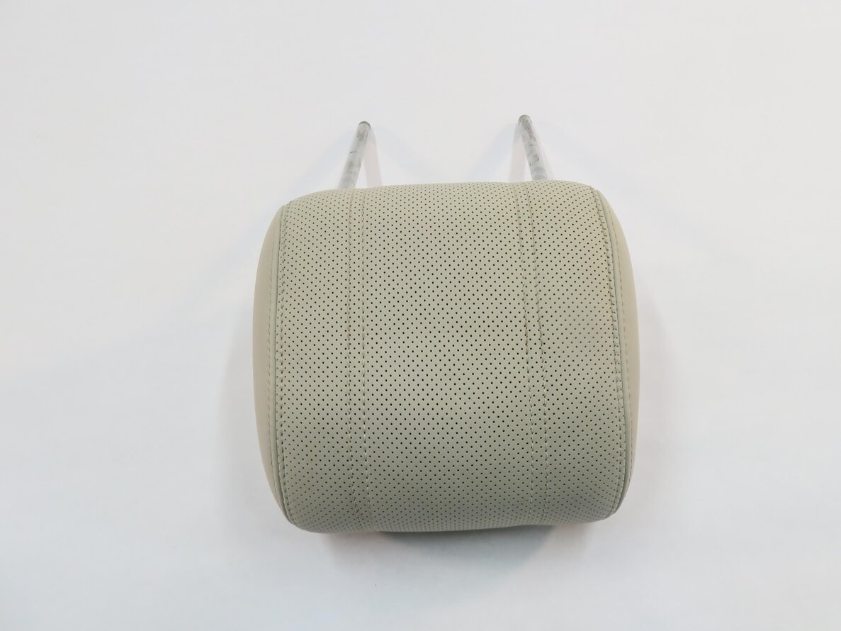 Thumbnail 6: 2014 RANGE ROVER SPORT (L494) RIGHT FRONT PASSENGER HEADREST (IVORY LEATHER)