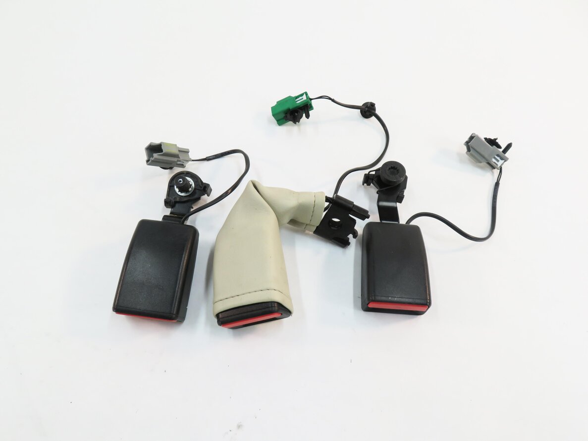 Thumbnail 2: 2014 RANGE ROVER SPORT (L494) REAR 2nd SECOND ROW SEAT SEATBELT RECEIVER SET-3