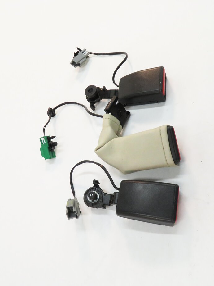 Thumbnail 3: 2014 RANGE ROVER SPORT (L494) REAR 2nd SECOND ROW SEAT SEATBELT RECEIVER SET-3