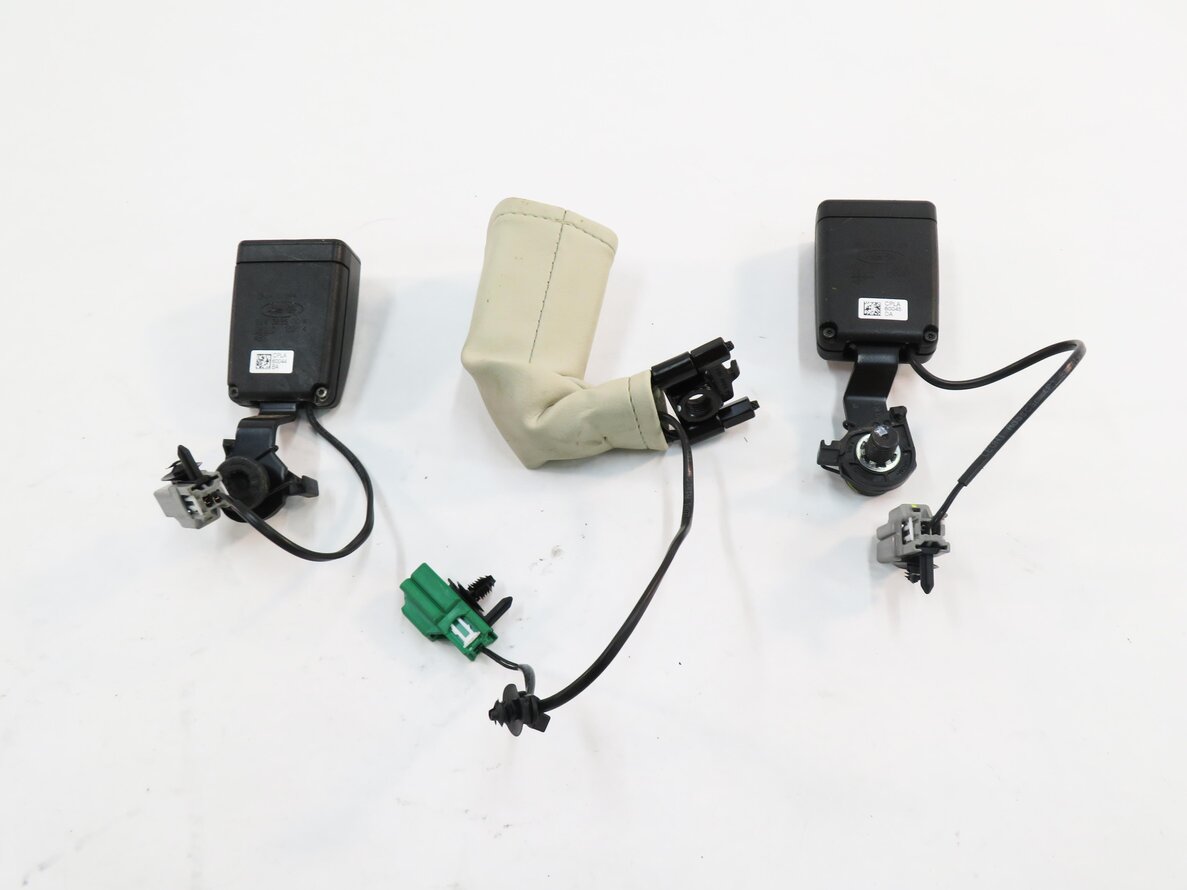 Thumbnail 5: 2014 RANGE ROVER SPORT (L494) REAR 2nd SECOND ROW SEAT SEATBELT RECEIVER SET-3