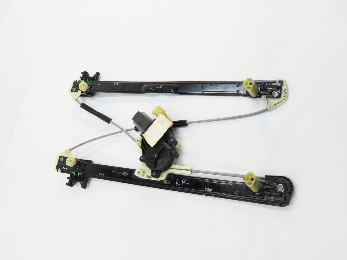 Thumbnail 3: 2014-2020 RANGE ROVER SPORT (L494) RIGHT REAR DOOR WINDOW REGULATOR w/ MOTOR