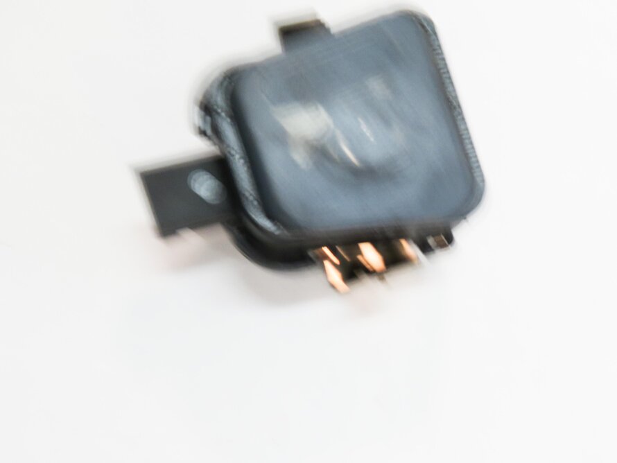 Thumbnail 4: 14-20 JAGUAR XE XF XJ RANGE ROVER SPORT (L405 L494) FRONT RAIN LIGHT SENSOR RLS