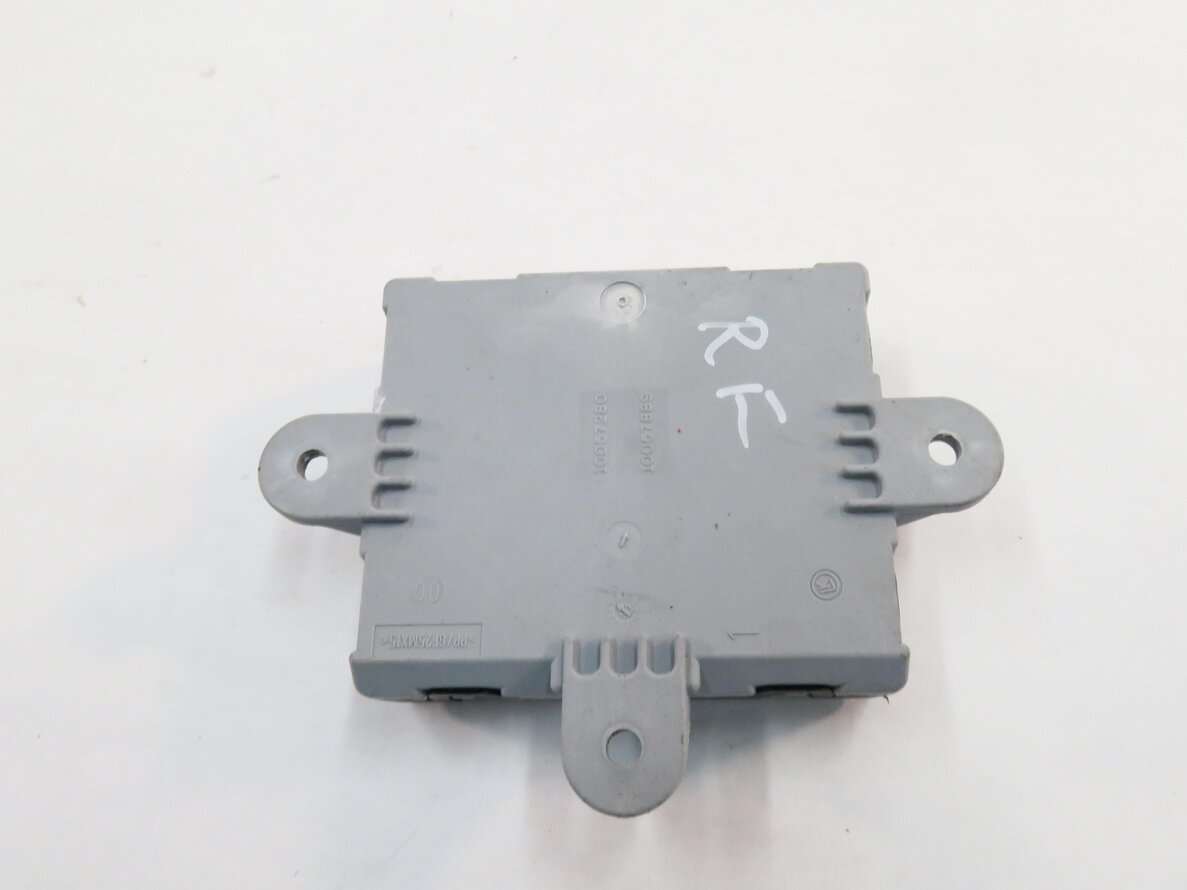 Thumbnail 5: 2014 RANGE ROVER SPORT (L494) RIGHT FRONT PASSENGER DOOR CONTROL MODULE