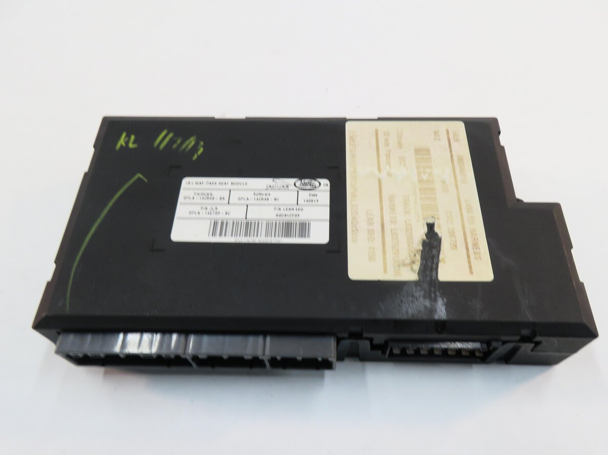 Thumbnail 2: 2014 RANGE ROVER SPORT (L494) RIGHT FRONT PASSENGER SEAT CONTROL MODULE