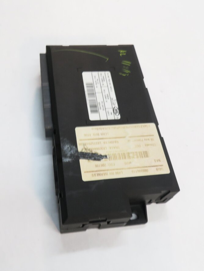 Thumbnail 4: 2014 RANGE ROVER SPORT (L494) RIGHT FRONT PASSENGER SEAT CONTROL MODULE