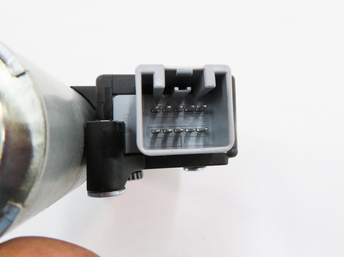 Thumbnail 6: 2013-2022 RANGE ROVER SPORT (L405 L494) SUNROOF MOTOR