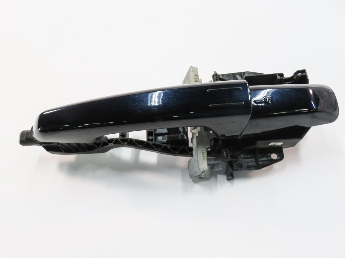 Thumbnail 4: 2013-2022 RANGE ROVER SPORT DISCOVERY (L404 L462 L494) RIGHT REAR DOOR HANDLE