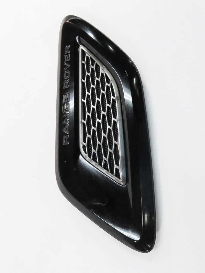 Thumbnail 3: 2014 RANGE ROVER SPORT (L494) RIGHT PASSENGER HOOD AIR VENT GRILLE TRIM (BLACK)