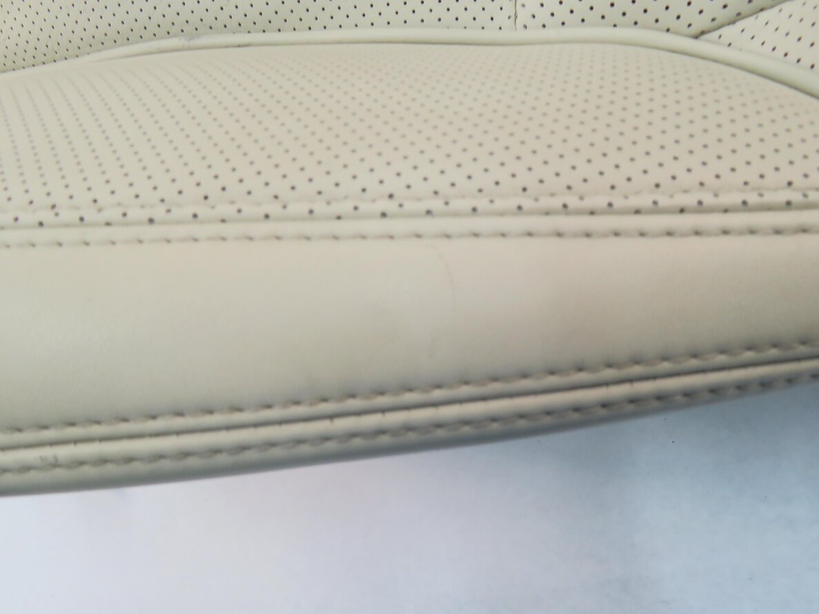 Thumbnail 8: 2014 RANGE ROVER SPORT (L494) PASSENGER - UPPER TOP HEATED SEAT CUSHION (IVORY)