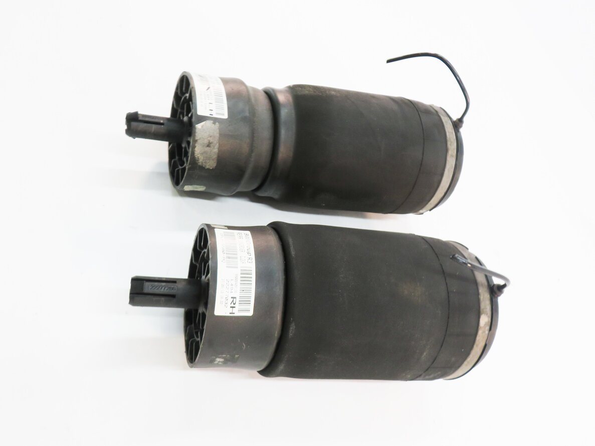 Thumbnail 4: 2014-2020 RANGE ROVER SPORT (L494) LEFT & RIGHT REAR SUSPENSION AIR SPRING SET-2