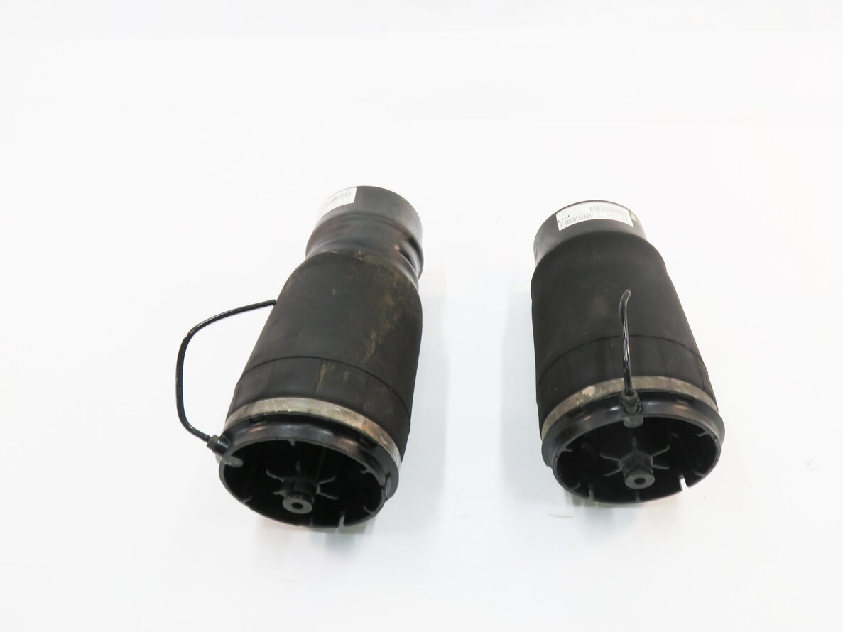 Thumbnail 5: 2014-2020 RANGE ROVER SPORT (L494) LEFT & RIGHT REAR SUSPENSION AIR SPRING SET-2