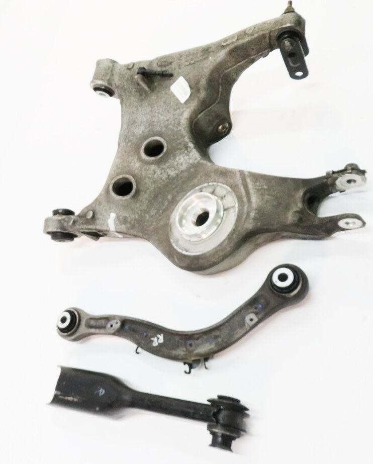 Thumbnail 3: 2014-2020 RANGE ROVER SPORT (L494) RIGHT PASSENGER REAR CONTROL ARM SET-3