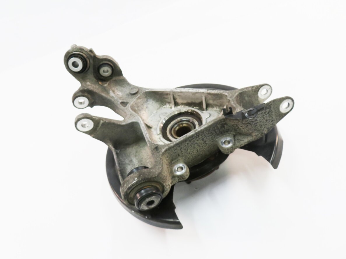 14-17 RANGE ROVER SPORT (L494) RIGHT PASSENGER REAR SPINDLE KNUCKLE WHEEL HUB
