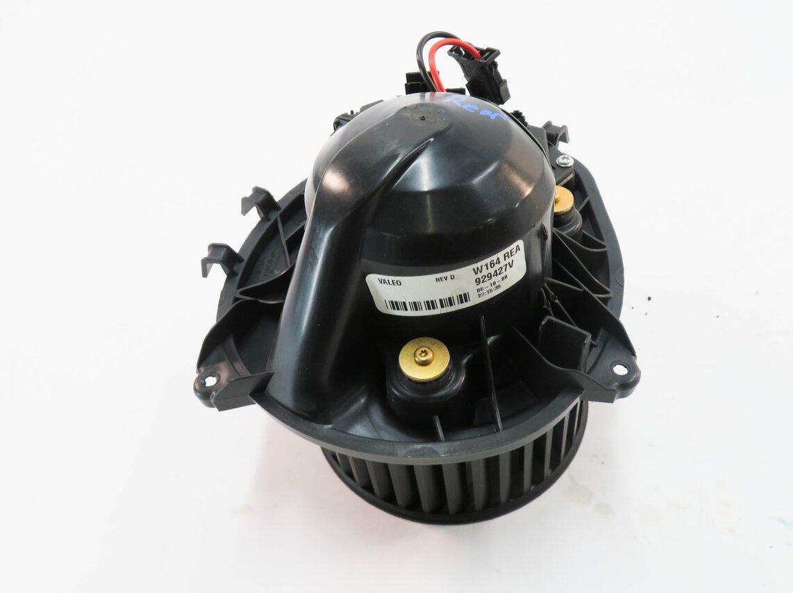 Thumbnail 7: 06-13 MERCEDES GL320 GL450 GL550 ML320 ML350 ML500 (W164 X164) REAR BLOWER MOTOR
