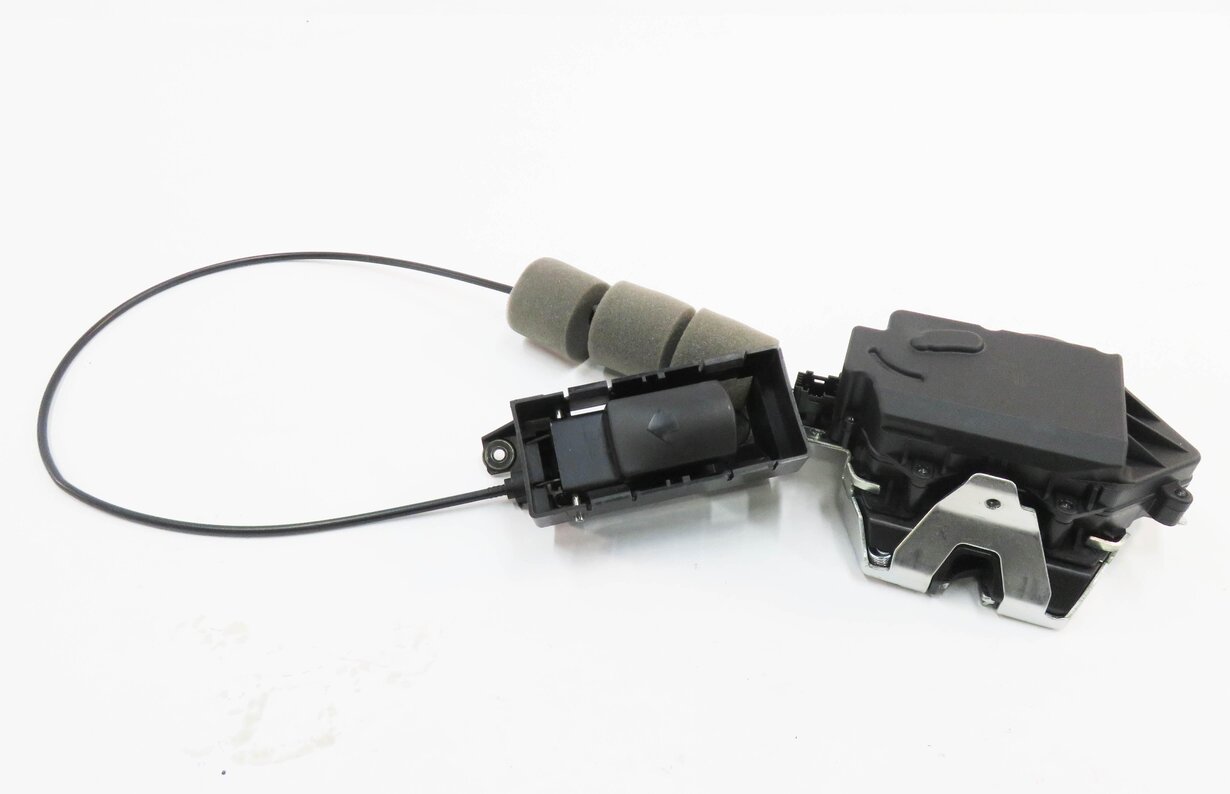 Thumbnail 2: 2009 MERCEDES GL550 (X164) REAR TRUNK LOCK LATCH ACTUATOR