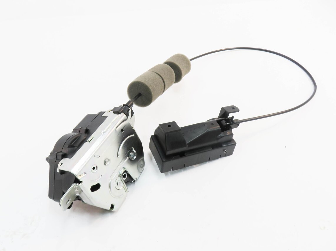 Thumbnail 5: 2009 MERCEDES GL550 (X164) REAR TRUNK LOCK LATCH ACTUATOR
