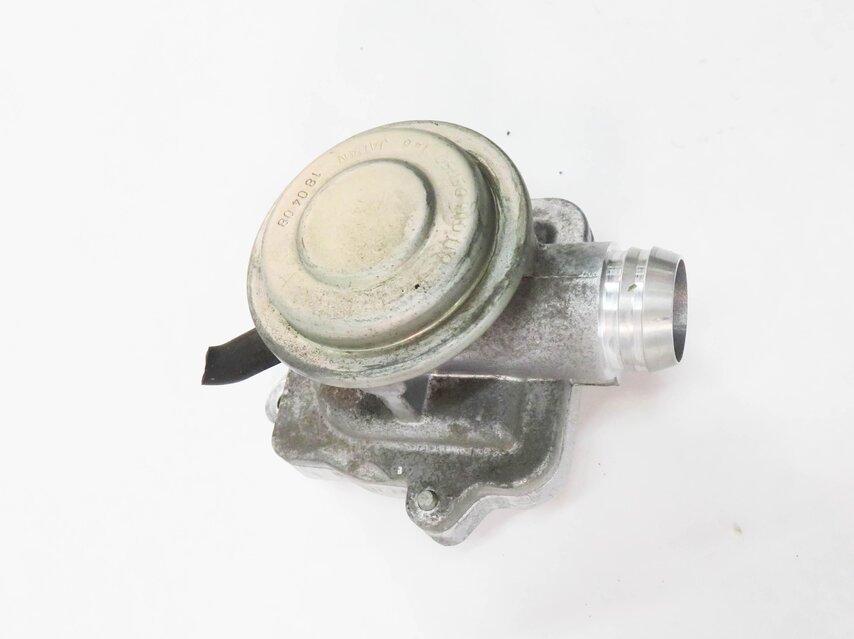Thumbnail 4: 2009 MERCEDES GL550 (X164) 5.5L V8 ENGINE - LEFT AIR INJECTION CHECK VALVE