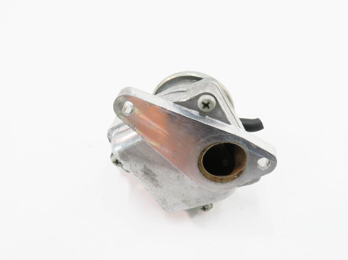 Thumbnail 6: 2009 MERCEDES GL550 (X164) 5.5L V8 ENGINE - LEFT AIR INJECTION CHECK VALVE