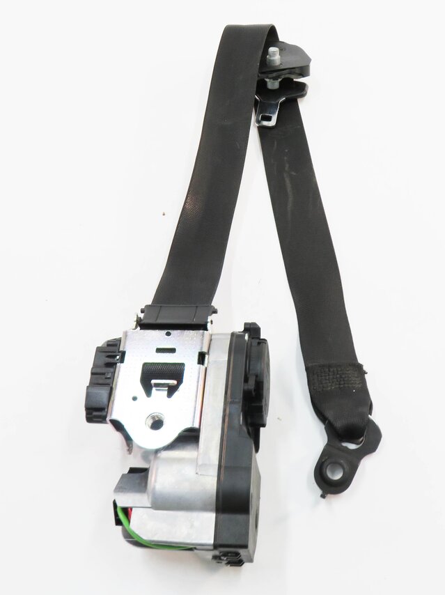 Thumbnail 5: 2009 MERCEDES GL320 GL450 GL550 (X164) LEFT DRIVER SEATBELT RETRACTOR (BLACK)