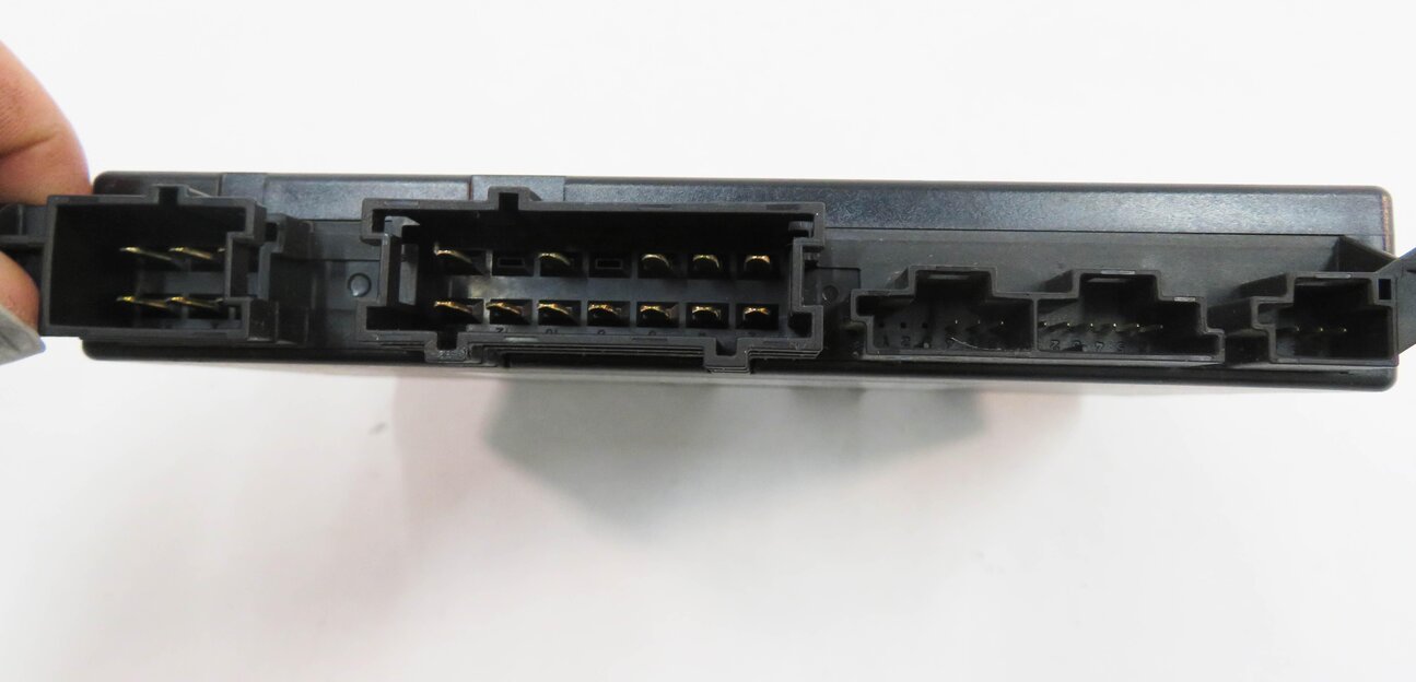 Thumbnail 6: 2009 MERCEDES GL550 (X164) RIGHT FRONT PASSENGER SEAT CONTROL MODULE