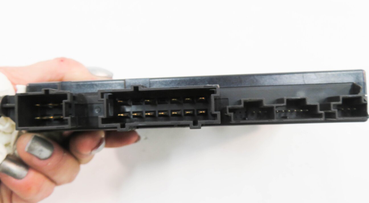 Thumbnail 7: 2009 MERCEDES GL550 (X164) LEFT FRONT DRIVER SEAT CONTROL MODULE