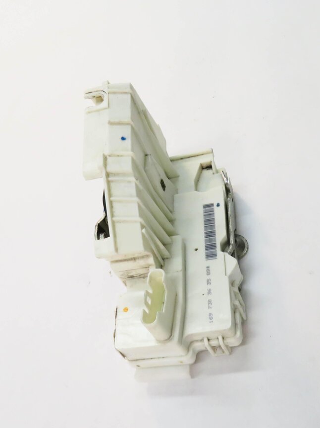 Thumbnail 3: 08-12 MB GL320 GL350 GL450 GL550 (X164) RIGHT REAR KEYLESS GO DOOR LOCK LATCH