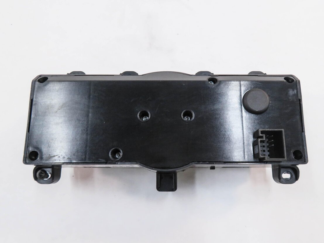 Thumbnail 6: 2006-2012 MERCEDES GL350 GL450 GL550 ML320 ML350 R350 - REAR TEMPERATURE CONTROL