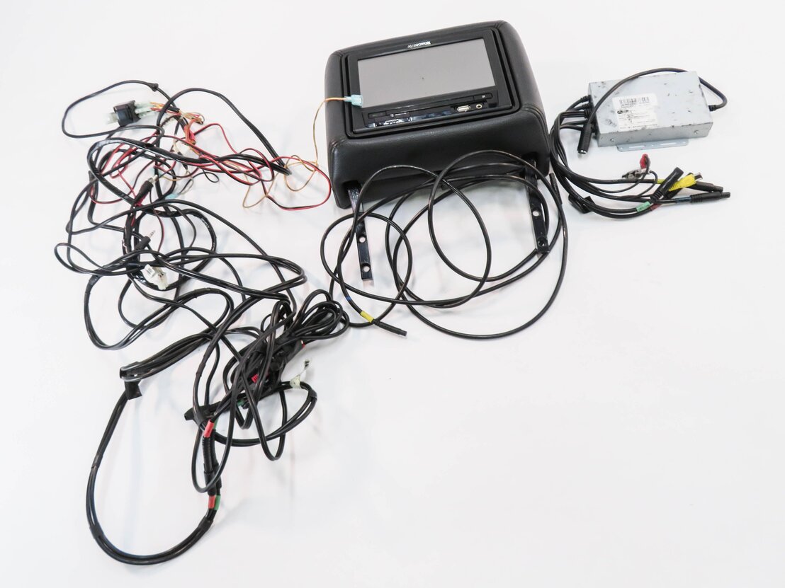 Thumbnail 2: 2009 MERCEDES GL320 GL450 GL550 GLK350 ML320 ML350 ML550 - REAR VIDEO SCREEN