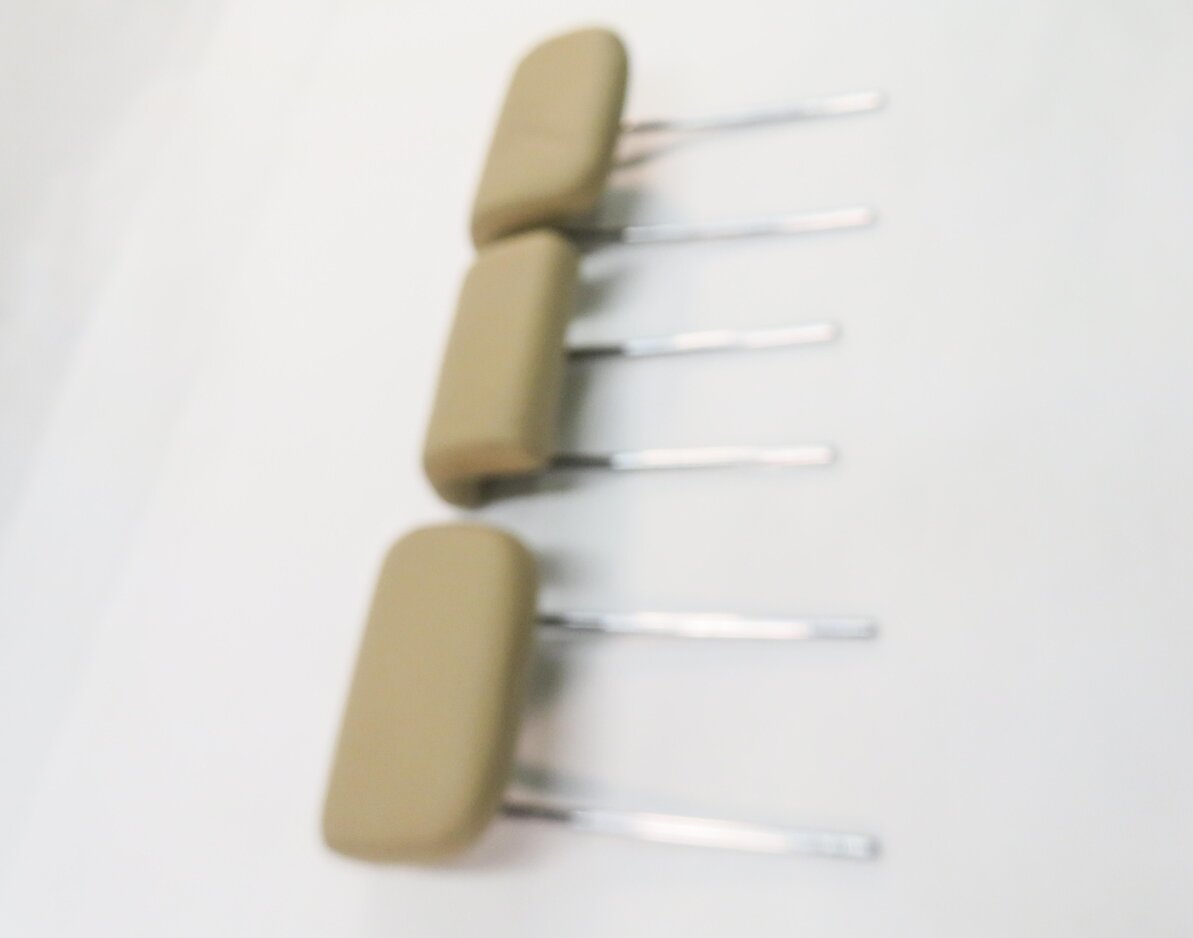 Thumbnail 4: 2006 MERCEDES ML500 (W164) REAR 2nd ROW SEAT HEADREST SET-3 (BROWN 104A)