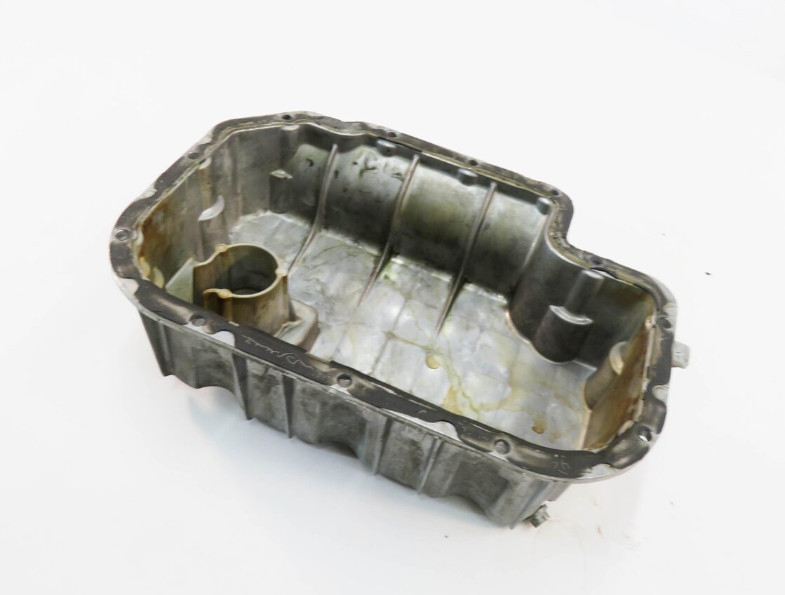 06-07 MERCEDES ML500 R500 (W164 W251) V8 ENGINE LOWER MOTOR OIL FLUID PAN SUMP