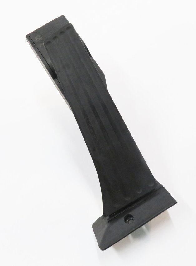 2007 BMW Z4 (E85) GAS PEDAL FUEL THROTTLE ACCELERATOR FOOT PEDAL