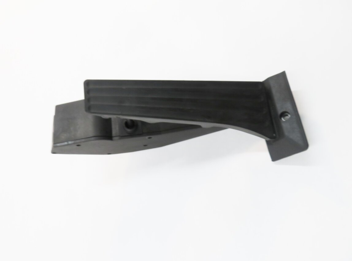 Thumbnail 3: 2007 BMW Z4 (E85) GAS PEDAL FUEL THROTTLE ACCELERATOR FOOT PEDAL