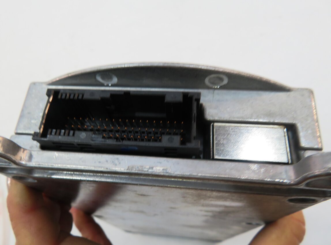 Thumbnail 6: 2007 BMW Z4 (E85) BLUETOOTH TELEMATICS COMMUNICATION CONTROL MODULE